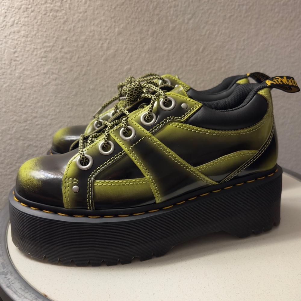 NEW Women DR MARTENS quad max distressed leather platform shoes lime green Sz 9 - Picture 5 of 8